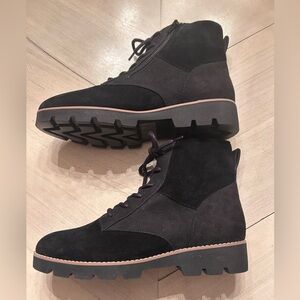 Womens Vionic Larson Black Suede Lace-Up/Side zipper Ankle Boots size 9.5 New